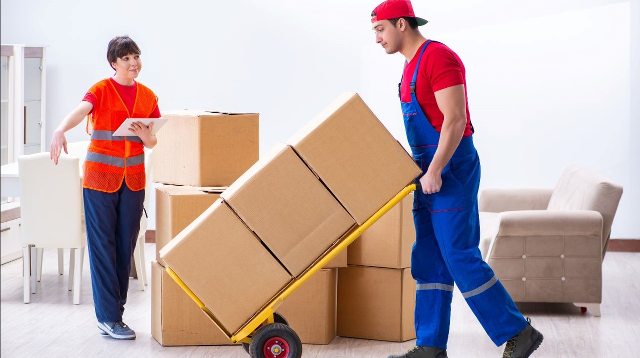 How to Choose the Right Office Movers and Commercial Movers for Your Business Relocation?