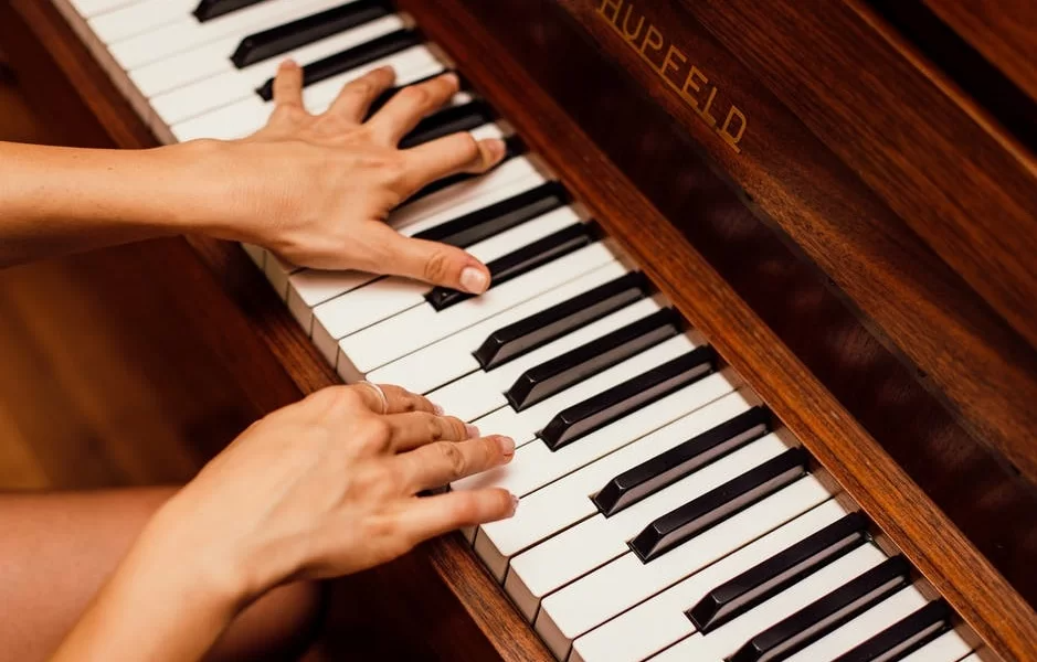 Tips for Improving Your Piano Skills
