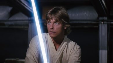 Star Wars’ ‘Deadliest’ Lightsaber Is Dangerous For A Really Stupid Reason