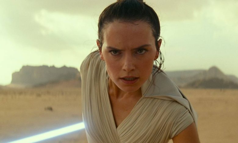 Daisy Ridley Kept Two Important Rey Props After The Rise Of Skywalker