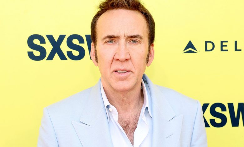 Nicolas Cage Appears In This Viral Image Of Two Girls With Pizza (If You Do It Right)