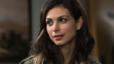 Morena Baccarin’s Honest Thoughts On Kissing Ryan Reynolds In Deadpool