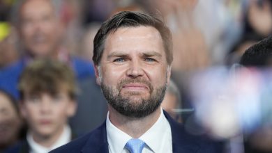 The Critical Response To J.D. Vance’s Movie Hillbilly Elegy, Explained